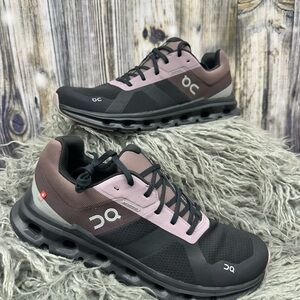 On Running Cloud Running Shoes — Black & Rose — On Running Size 10.5 BRAND NEW!